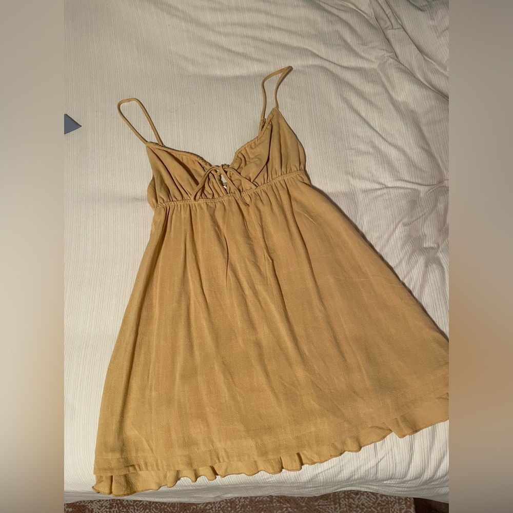 Yellow sundress